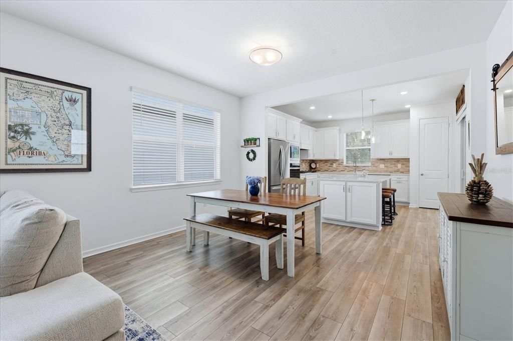 En Venta: $405,000 (2 camas, 2 baños, 1454 Pies cuadrados)