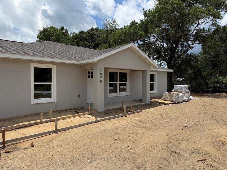 For Sale: $699,900 (6 beds, 4 baths, 2346 Square Feet)