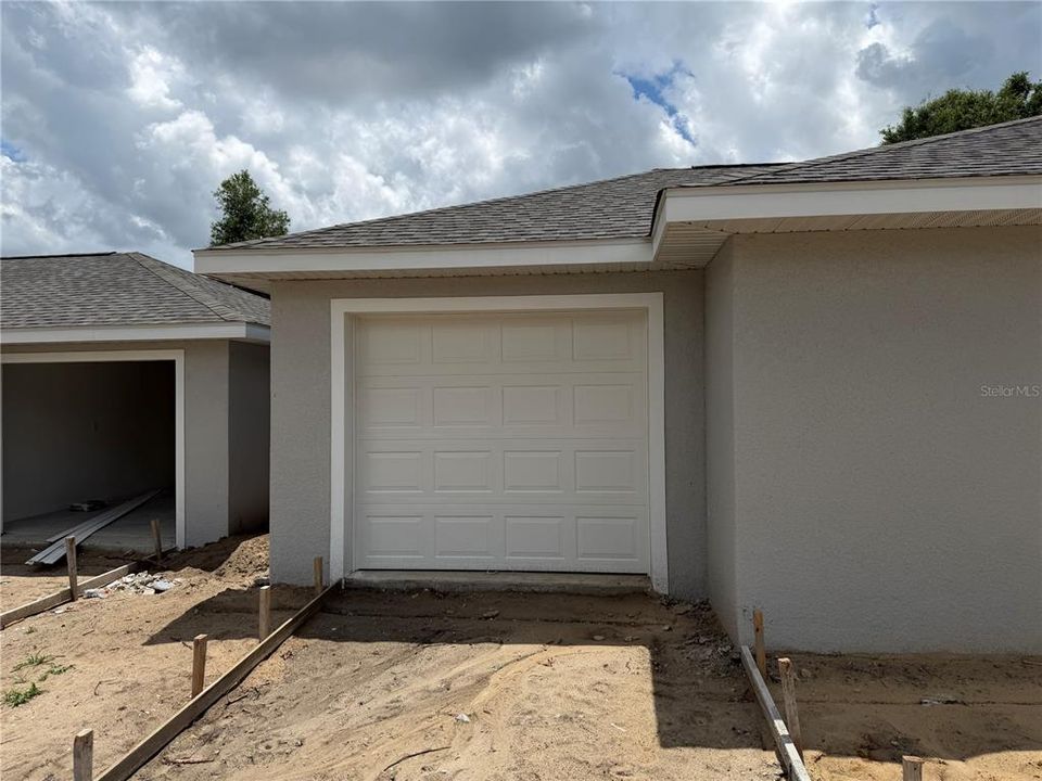 For Sale: $699,900 (6 beds, 4 baths, 2346 Square Feet)