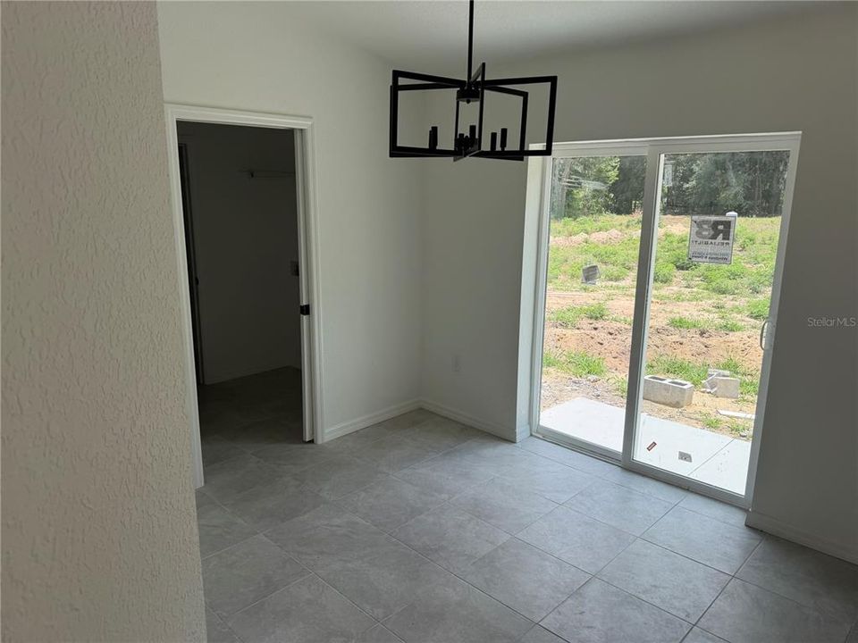For Sale: $699,900 (6 beds, 4 baths, 2346 Square Feet)