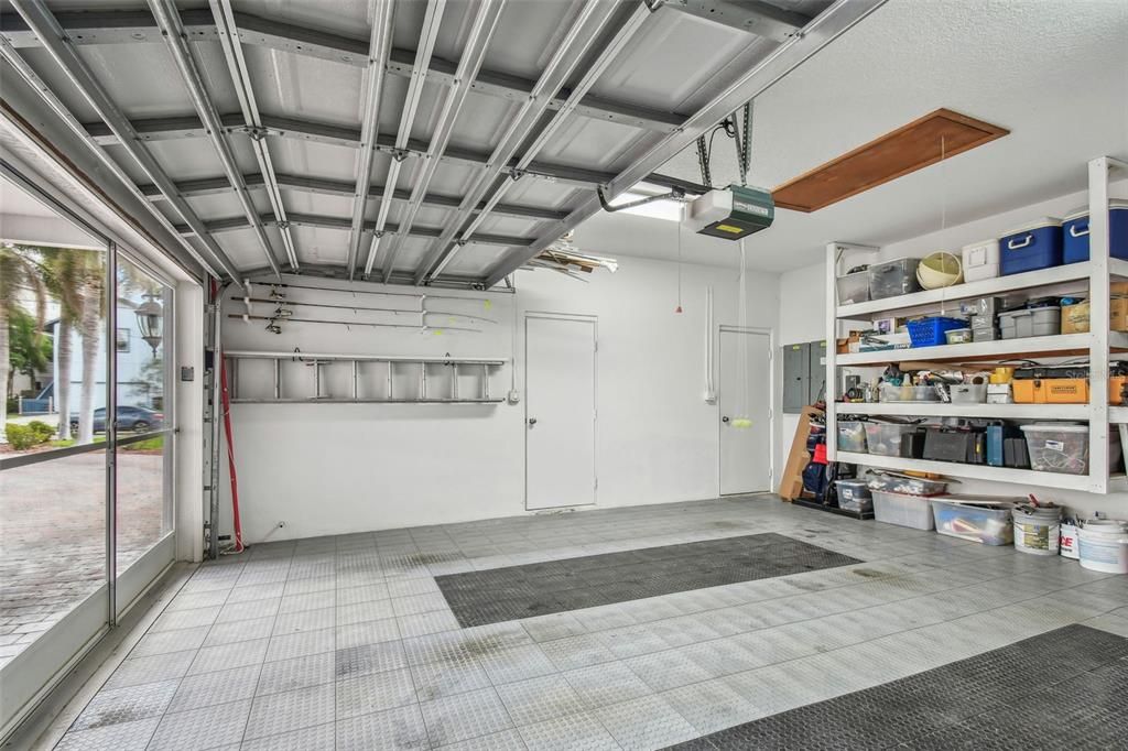 En Venta: $2,599,999 (4 camas, 4 baños, 3526 Pies cuadrados)