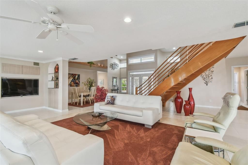 En Venta: $2,599,999 (4 camas, 4 baños, 3526 Pies cuadrados)