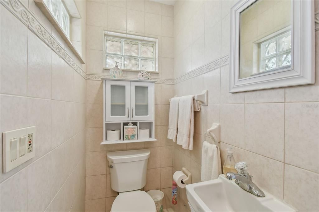 En Venta: $2,599,999 (4 camas, 4 baños, 3526 Pies cuadrados)
