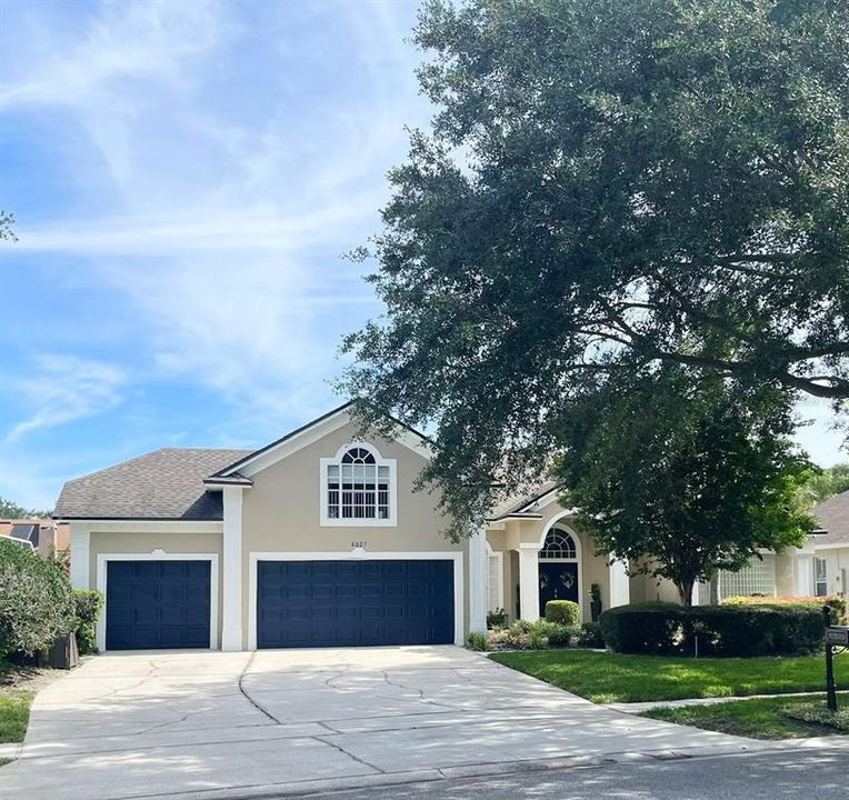 For Sale: $865,000 (5 beds, 3 baths, 2948 Square Feet)