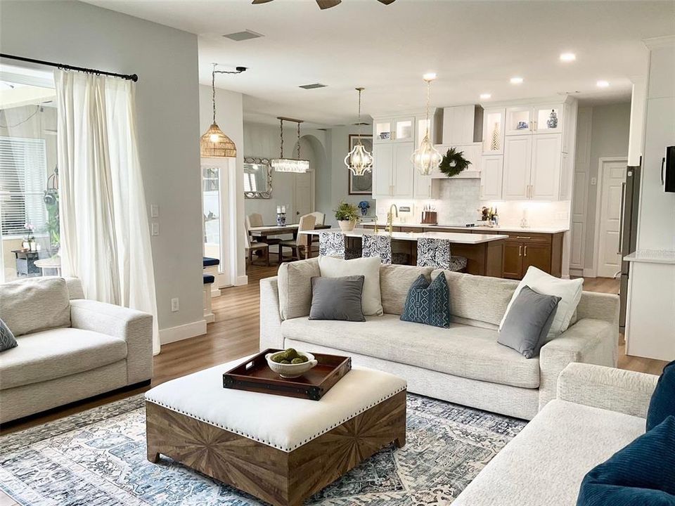 For Sale: $865,000 (5 beds, 3 baths, 2948 Square Feet)