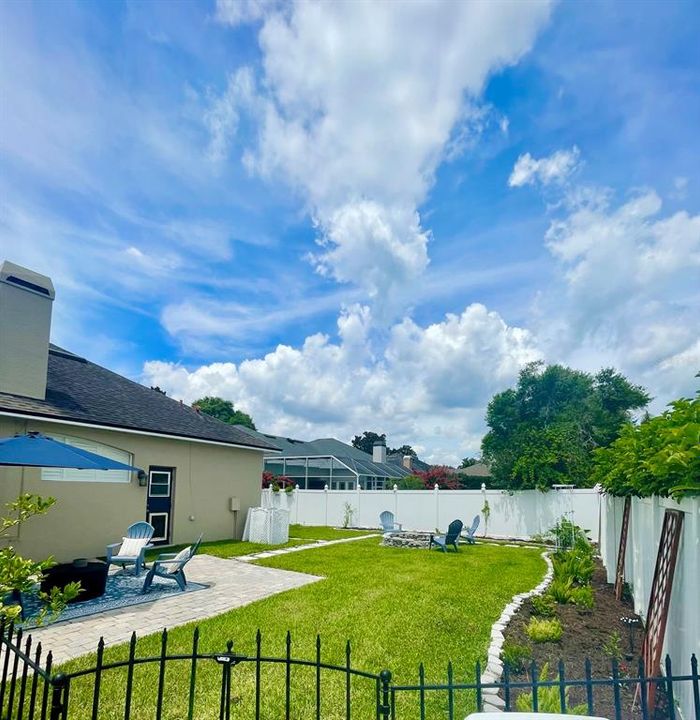 For Sale: $865,000 (5 beds, 3 baths, 2948 Square Feet)
