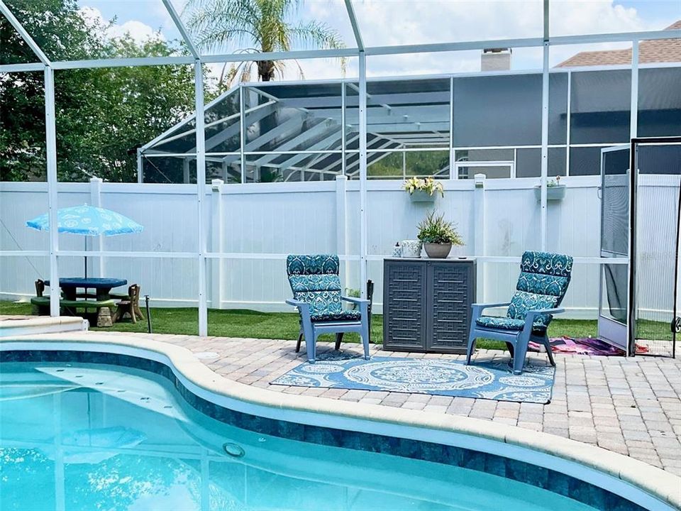 For Sale: $865,000 (5 beds, 3 baths, 2948 Square Feet)