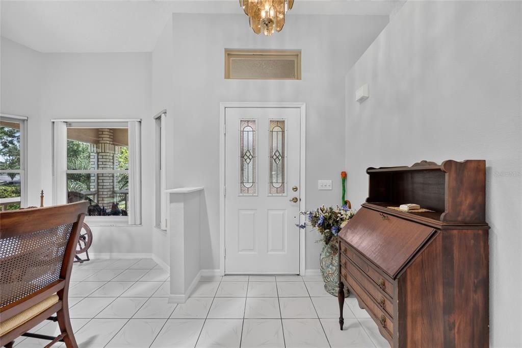 For Sale: $375,000 (3 beds, 2 baths, 1780 Square Feet)