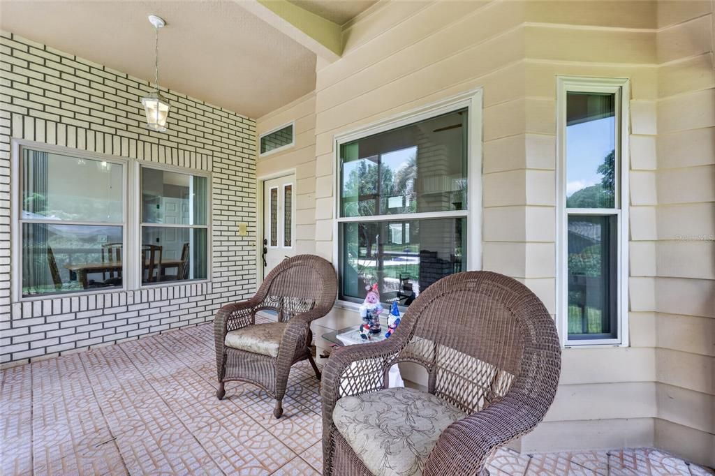 For Sale: $375,000 (3 beds, 2 baths, 1780 Square Feet)