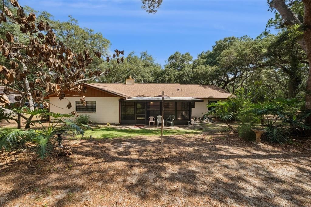 For Sale: $795,000 (3 beds, 2 baths, 1709 Square Feet)