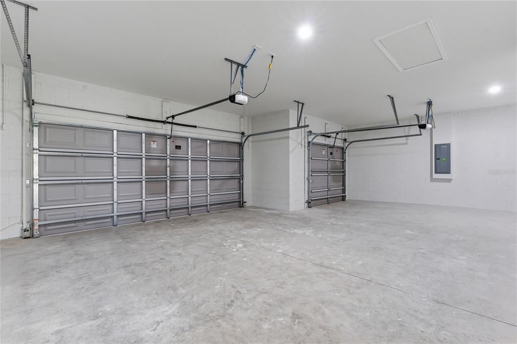 En Renta: $2,700 (4 camas, 3 baños, 1986 Pies cuadrados)