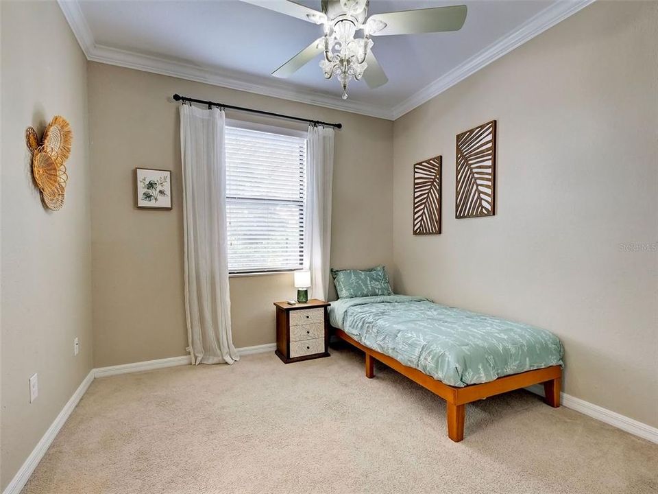 For Sale: $448,500 (4 beds, 3 baths, 2035 Square Feet)