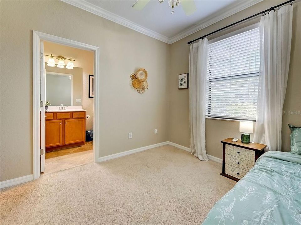 For Sale: $448,500 (4 beds, 3 baths, 2035 Square Feet)