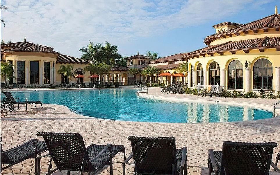 For Sale: $448,500 (4 beds, 3 baths, 2035 Square Feet)
