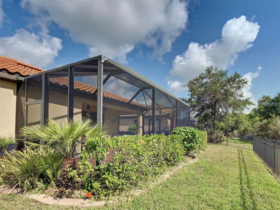 For Sale: $448,500 (4 beds, 3 baths, 2035 Square Feet)