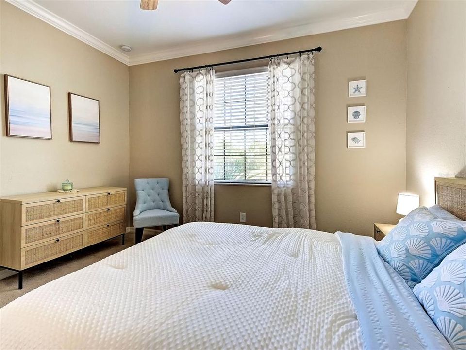 For Sale: $448,500 (4 beds, 3 baths, 2035 Square Feet)