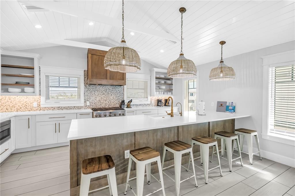 For Sale: $5,249,000 (8 beds, 0 baths, 4681 Square Feet)