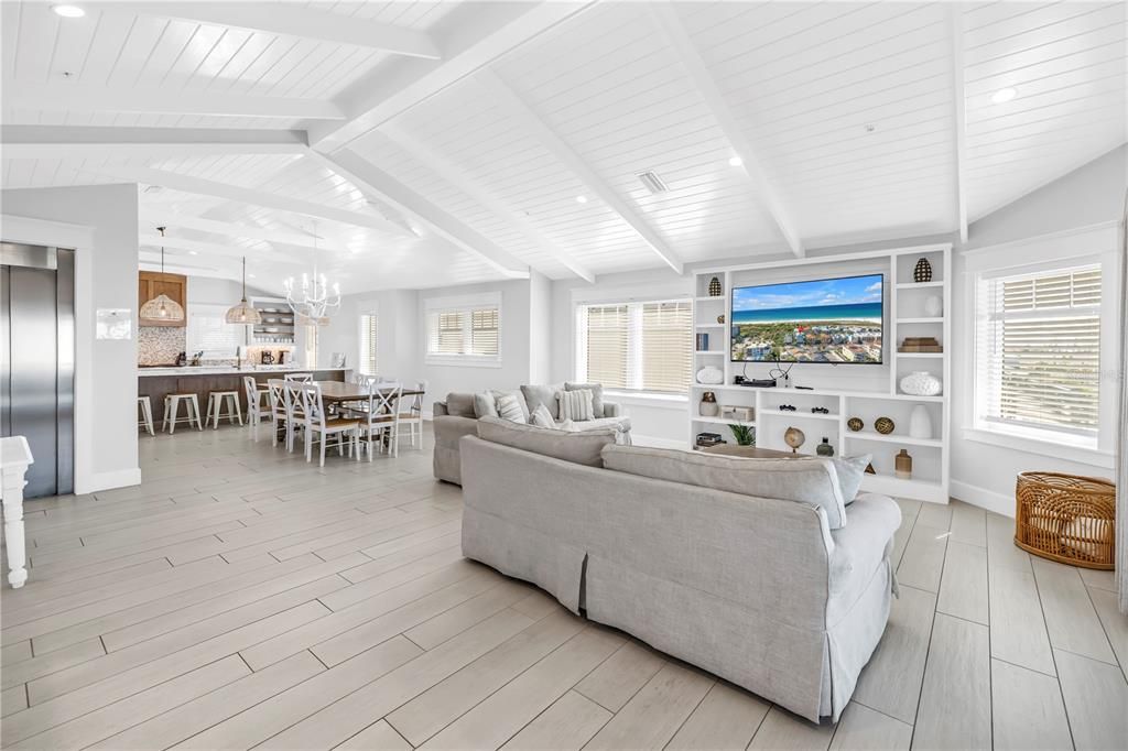 For Sale: $5,249,000 (8 beds, 0 baths, 4681 Square Feet)