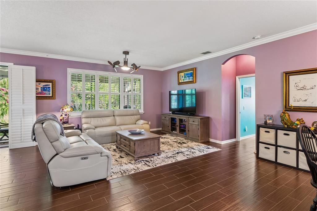 For Sale: $620,000 (3 beds, 2 baths, 2408 Square Feet)
