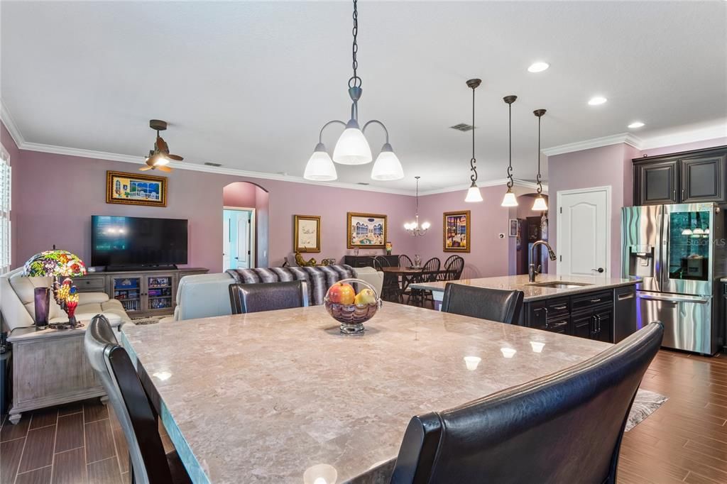 For Sale: $620,000 (3 beds, 2 baths, 2408 Square Feet)