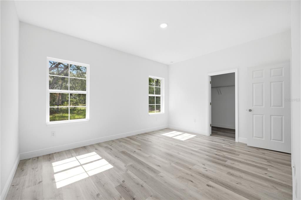 For Sale: $285,000 (3 beds, 2 baths, 1540 Square Feet)