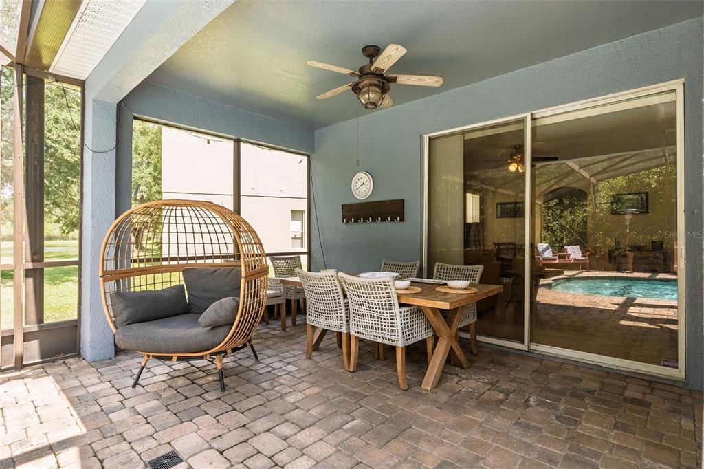For Sale: $549,000 (4 beds, 2 baths, 3111 Square Feet)