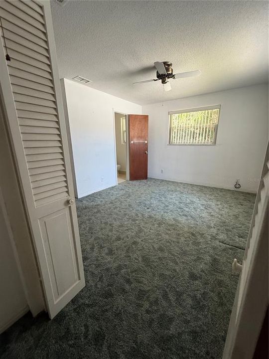 For Sale: $290,000 (2 beds, 2 baths, 1334 Square Feet)