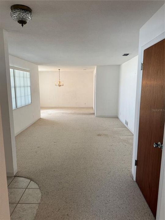 For Sale: $290,000 (2 beds, 2 baths, 1334 Square Feet)