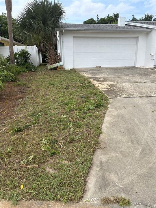 For Sale: $290,000 (2 beds, 2 baths, 1334 Square Feet)