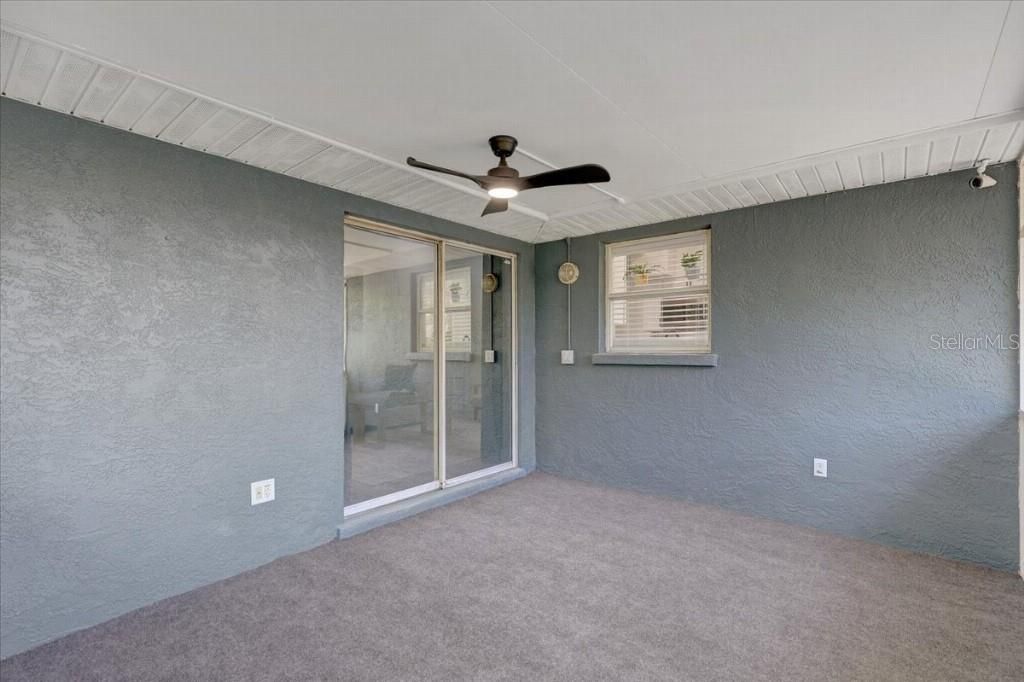 For Sale: $359,900 (3 beds, 2 baths, 1452 Square Feet)