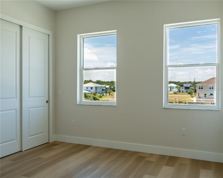 For Sale: $749,000 (3 beds, 2 baths, 1600 Square Feet)