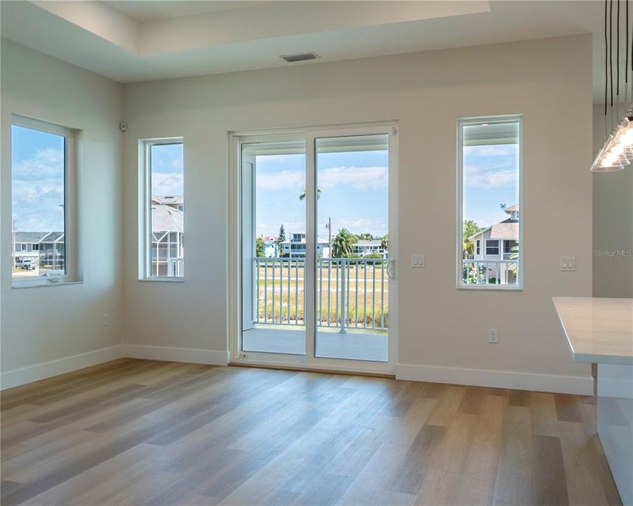 For Sale: $749,000 (3 beds, 2 baths, 1600 Square Feet)