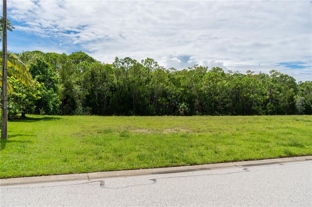 For Sale: $749,000 (3 beds, 2 baths, 1600 Square Feet)