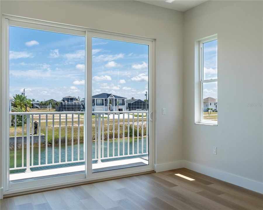 For Sale: $749,000 (3 beds, 2 baths, 1600 Square Feet)