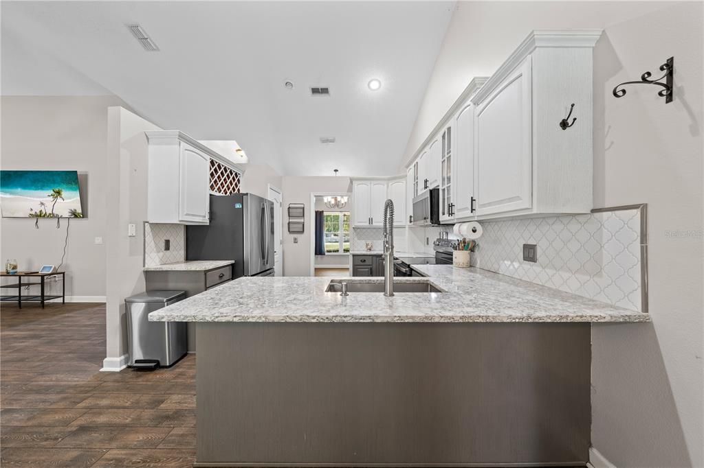 For Sale: $695,000 (4 beds, 2 baths, 2098 Square Feet)