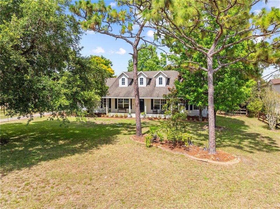 For Sale: $695,000 (4 beds, 2 baths, 2098 Square Feet)