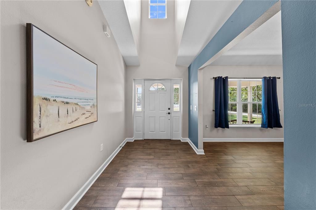 For Sale: $695,000 (4 beds, 2 baths, 2098 Square Feet)