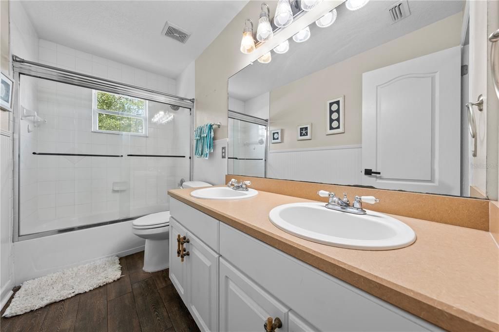 For Sale: $695,000 (4 beds, 2 baths, 2098 Square Feet)