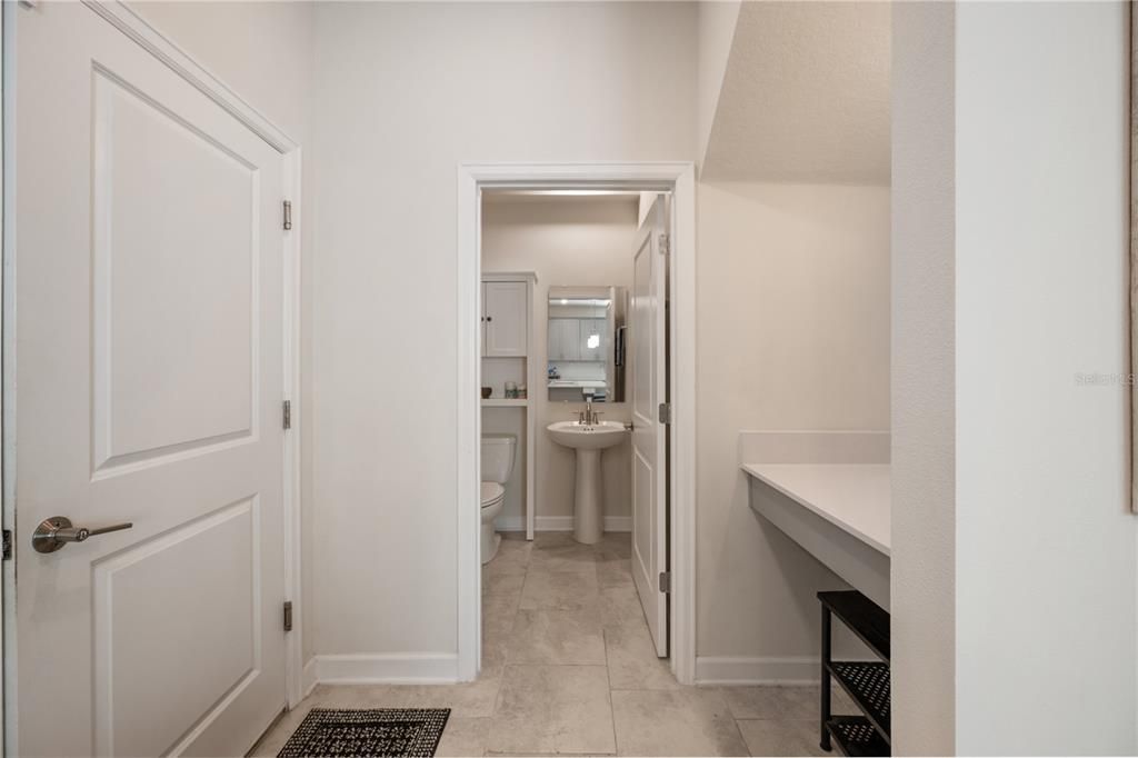 For Sale: $565,000 (5 beds, 4 baths, 3809 Square Feet)