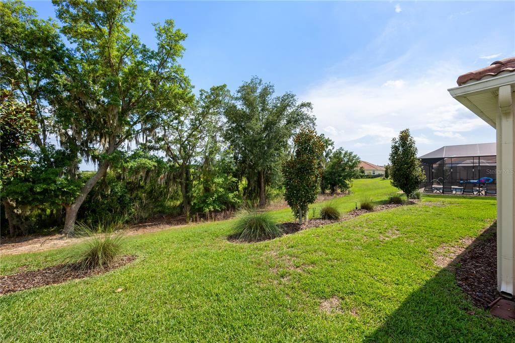 For Sale: $565,000 (5 beds, 4 baths, 3809 Square Feet)