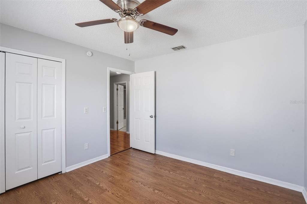 For Sale: $524,999 (4 beds, 2 baths, 1999 Square Feet)