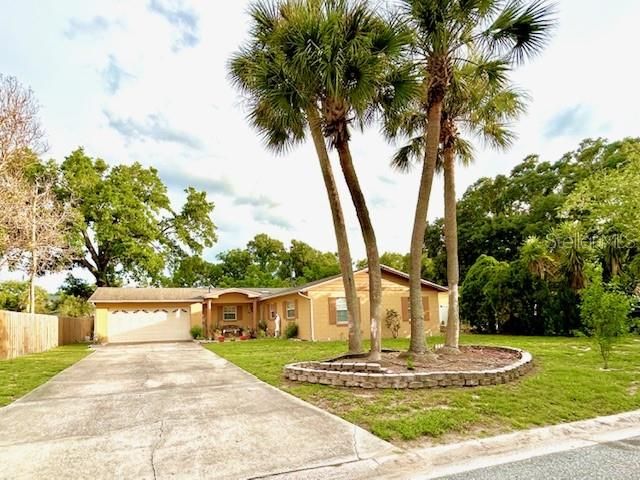 For Sale: $379,900 (3 beds, 2 baths, 1602 Square Feet)