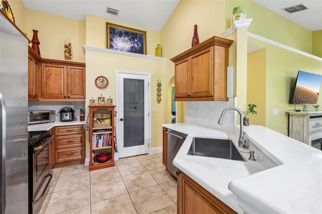 : $345,000 (3 beds, 2 baths, 1436 Square Feet)