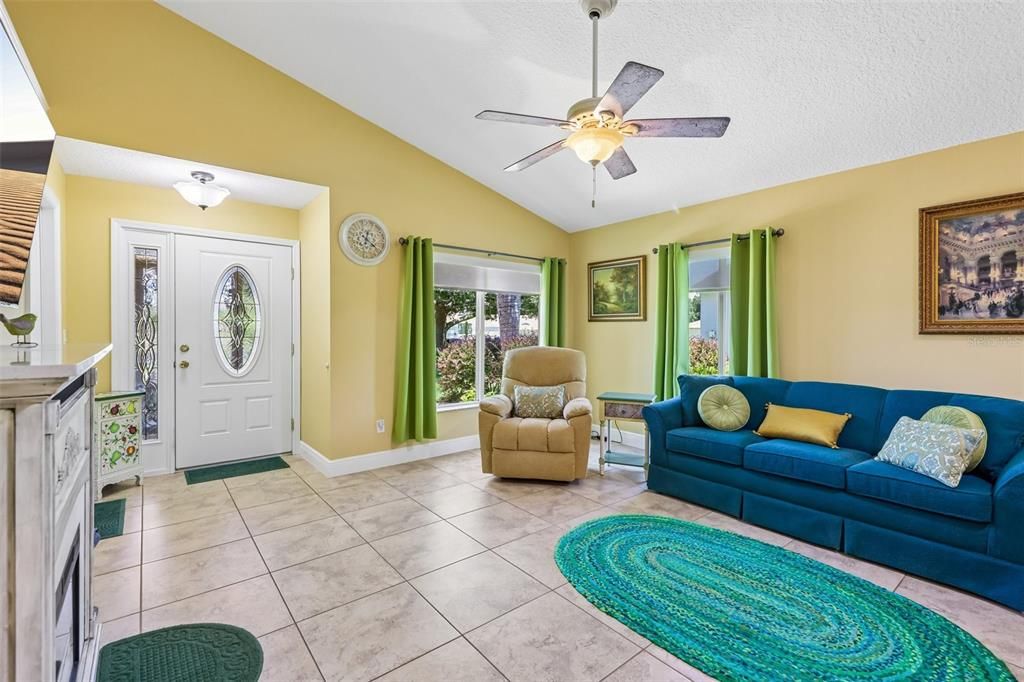 : $345,000 (3 beds, 2 baths, 1436 Square Feet)