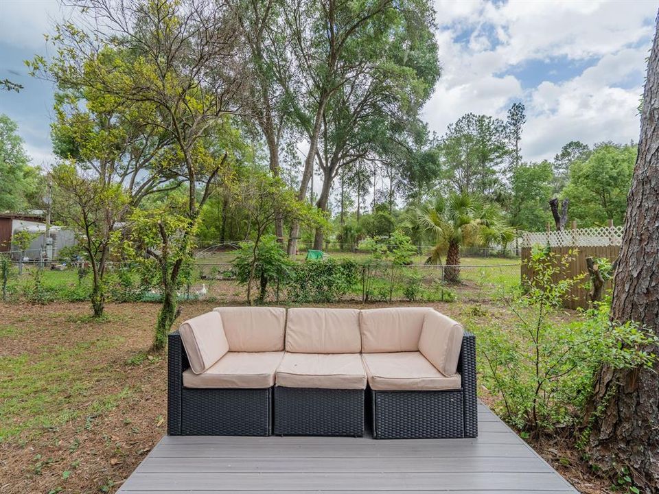 For Sale: $95,000 (2 beds, 1 baths, 720 Square Feet)