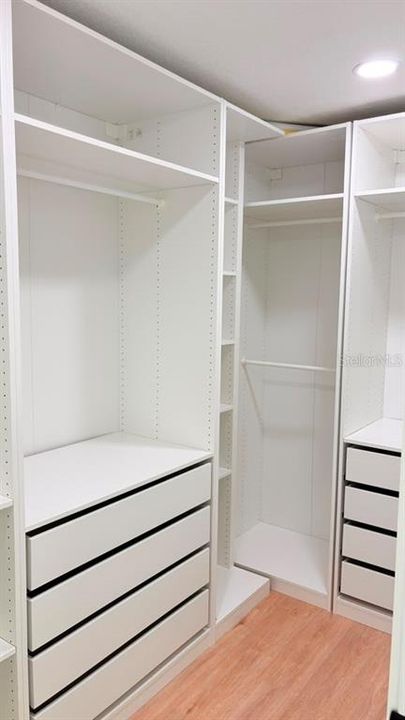 На продажу: $277,900 (3 спален, 2 ванн, 1448 Квадратных фут)
