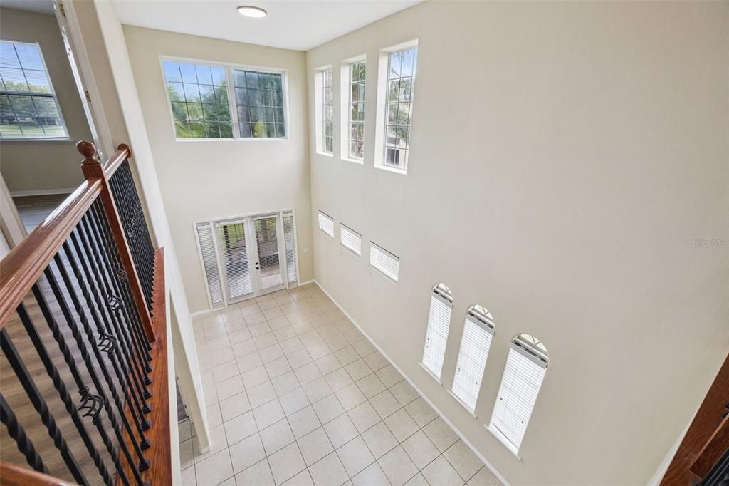На продажу: $369,990 (3 спален, 2 ванн, 1834 Квадратных фут)