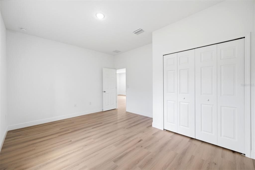 For Sale: $285,000 (3 beds, 2 baths, 1540 Square Feet)