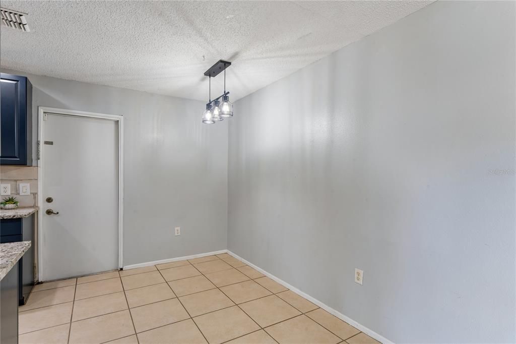 For Sale: $395,000 (6 beds, 0 baths, 2146 Square Feet)