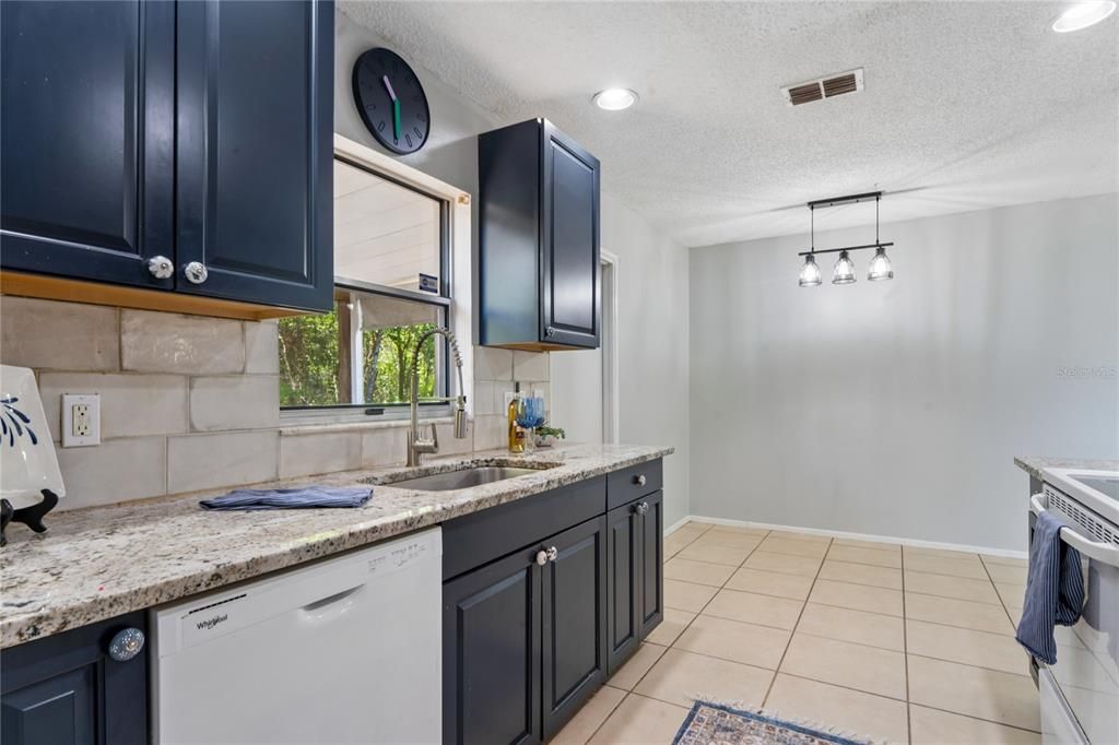 For Sale: $395,000 (6 beds, 0 baths, 2146 Square Feet)